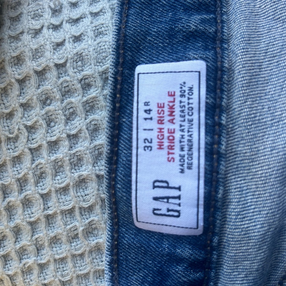 GAP High Rise Stride Ankle Jeans - Blue - Picture 7 of 7